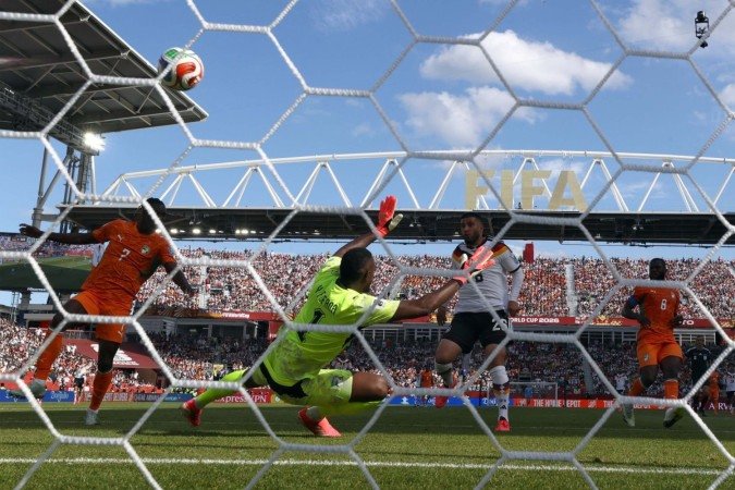 Gol do Deniz Undav contra a Costa do Marfim -  (crédito: COLE BURSTON / AFP)