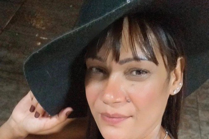 Edileusa é a 11ª vítima de feminicídio no DF este ano. Ela foi assassinada pelo companheiro - (crédito: Arquivo pessoal) Edileusa é a 11ª vítima de feminicídio no DF este ano. Ela foi assassinada pelo companheiro - (crédito: Arquivo pessoal)