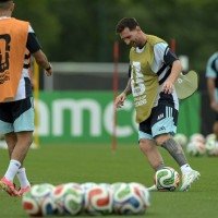 Às vésperas de completar 39 anos, atacante ostenta 16 gols no Mundial e está a um passo de se isolar como líder da estatística: qualidade técnica invejável nas finalizações -  (crédito: Juan Mabromata/AFP       )