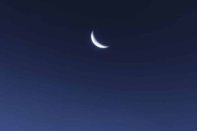 Rituais de Lua Crescente ajudam a direcionar a energia para aquilo que se deseja desenvolver (Imagem: Gergitek | Shutterstock) - (crédito: EdiCase) Rituais de Lua Crescente ajudam a direcionar a energia para aquilo que se deseja desenvolver (Imagem: Gergitek | Shutterstock) - (crédito: EdiCase)