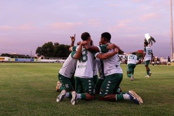 Gama venceu por 2 x 1 e pode empatar na volta para se classificar - (crédito: Filipe Fonseca / @filipeffoto) Gama venceu por 2 x 1 e pode empatar na volta para se classificar - (crédito: Filipe Fonseca / @filipeffoto)