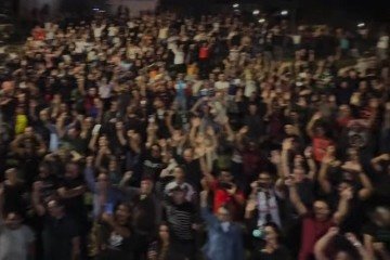 Assembleia reuniu centenas de vigilantes no Conic - (crédito: Redes sociais) Assembleia reuniu centenas de vigilantes no Conic - (crédito: Redes sociais)
