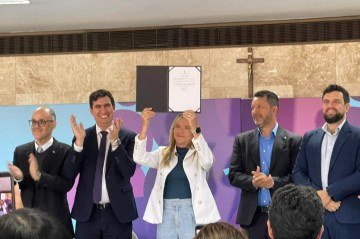 Celina Leão lança endereçamento eletrônico rural do Distrito Federal - (crédito: Davi Cruz) Celina Leão lança endereçamento eletrônico rural do Distrito Federal - (crédito: Davi Cruz)