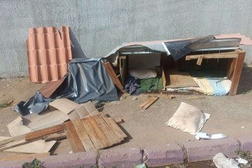 Ao menos seis casas foram destruídas pelo homem
- (crédito: Material cedido ao Correio) Ao menos seis casas foram destruídas pelo homem
- (crédito: Material cedido ao Correio)