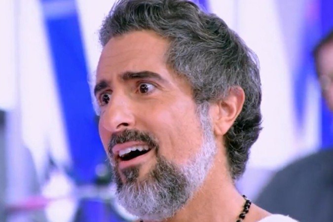 Aos 47 anos, Marcos Mion exibe coxas saradas e esbanja boa forma na web - (crédito: Reprodução/TV Globo) Aos 47 anos, Marcos Mion exibe coxas saradas e esbanja boa forma na web - (crédito: Reprodução/TV Globo)