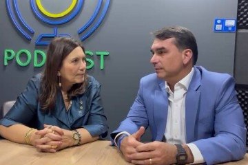 'Quando eu falei que ia ser uma vice mulher, surgiram alguns nomes, inclusive o seu, Bia Kicis', afirmou o presidenciável na gravação. -  (crédito: Reprodução/PL)