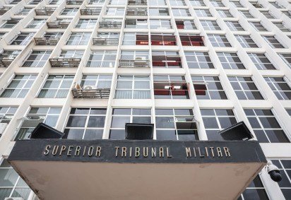 Esta será a primeira sessão em que os 15 ministros votarão publicamente sobre o tema, com transmissão e acompanhamento da imprensa -  (crédito: Joédson Alves/Agência Brasil) -Esta será a primeira sessão em que os 15 ministros votarão publicamente sobre o tema, com transmissão e acompanhamento da imprensa -  (crédito: Joédson Alves/Agência Brasil)