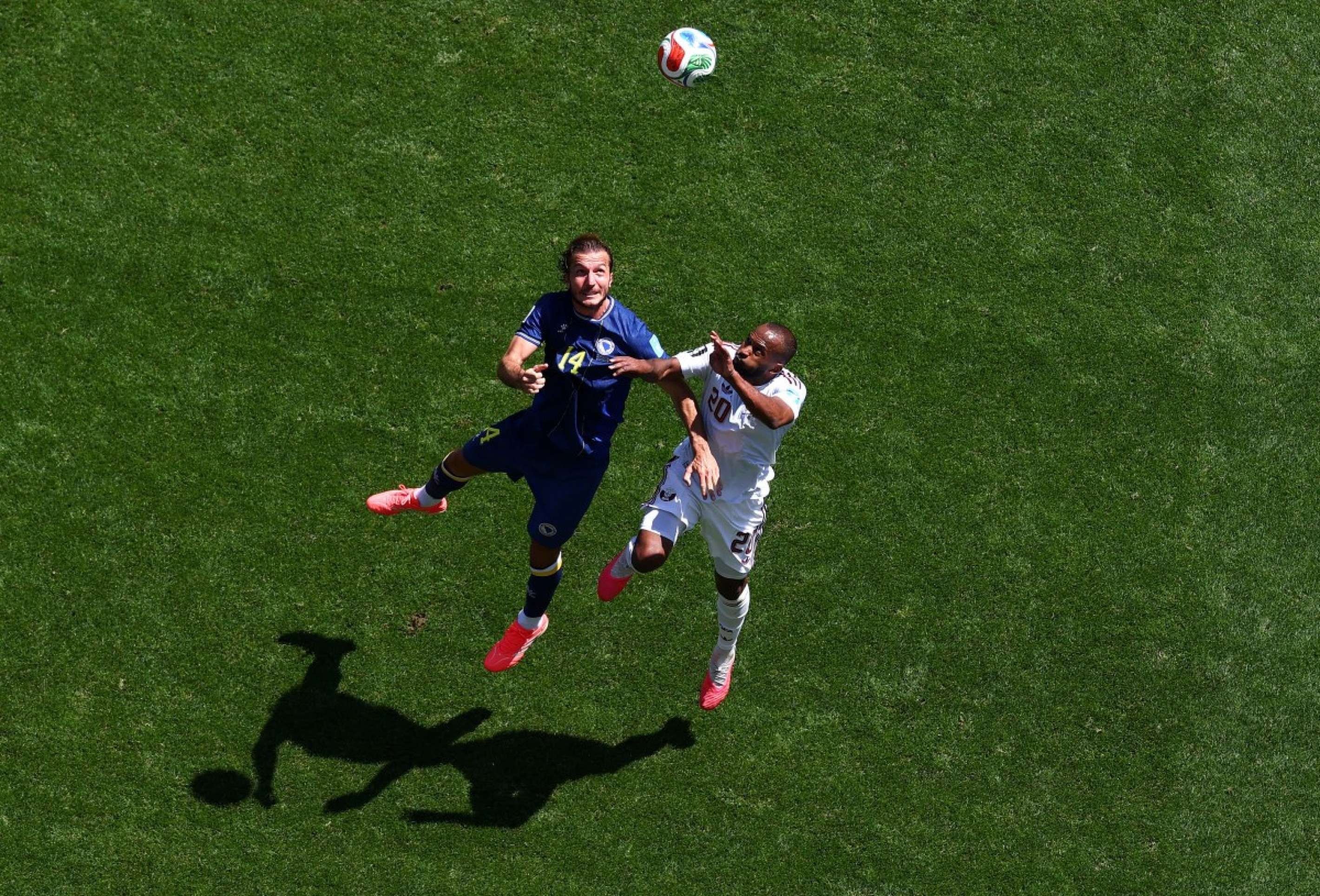 Jogo da B&oacute;snia e Herzegovina contra Catar