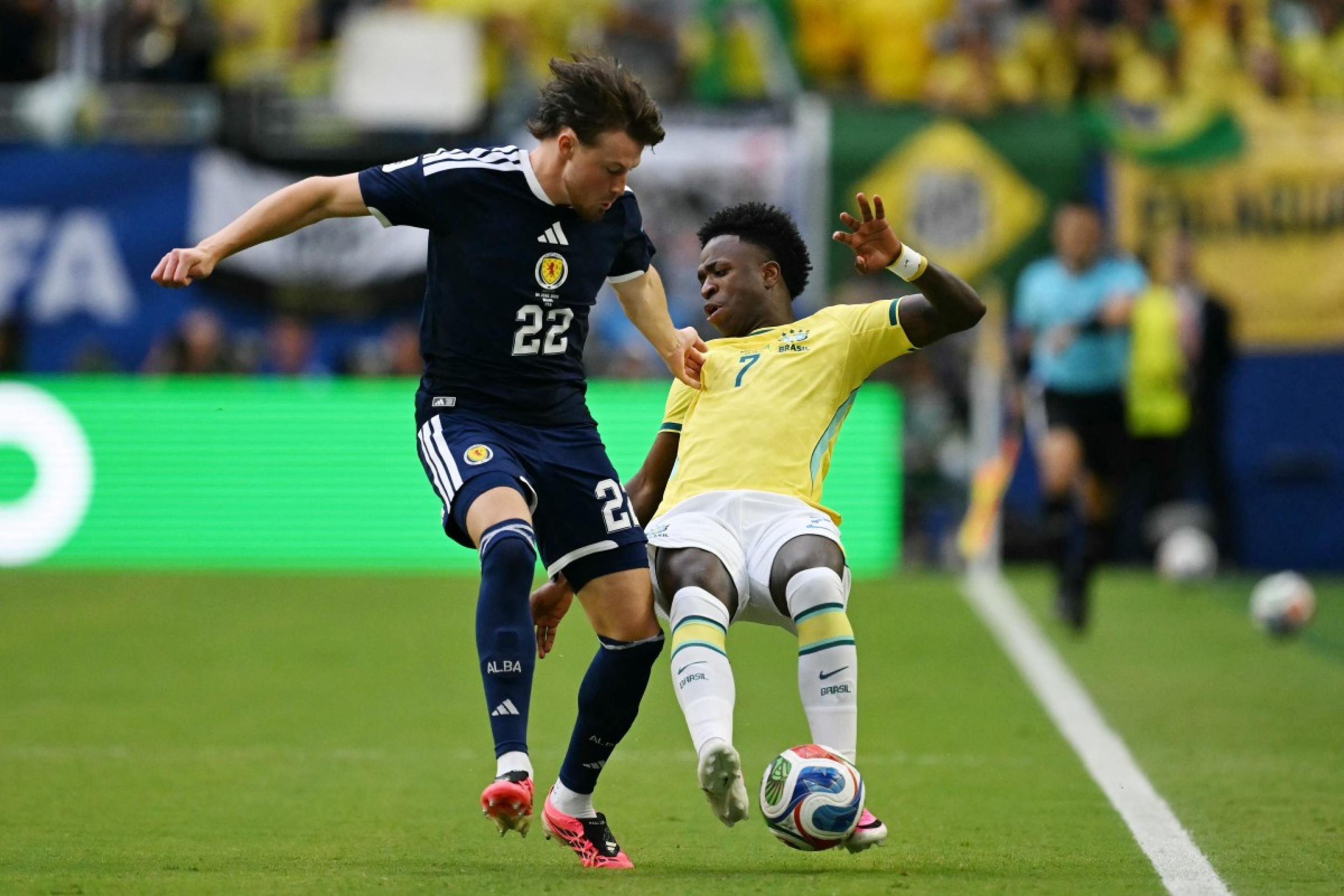 Jogo Brasil contra Esc&oacute;cia