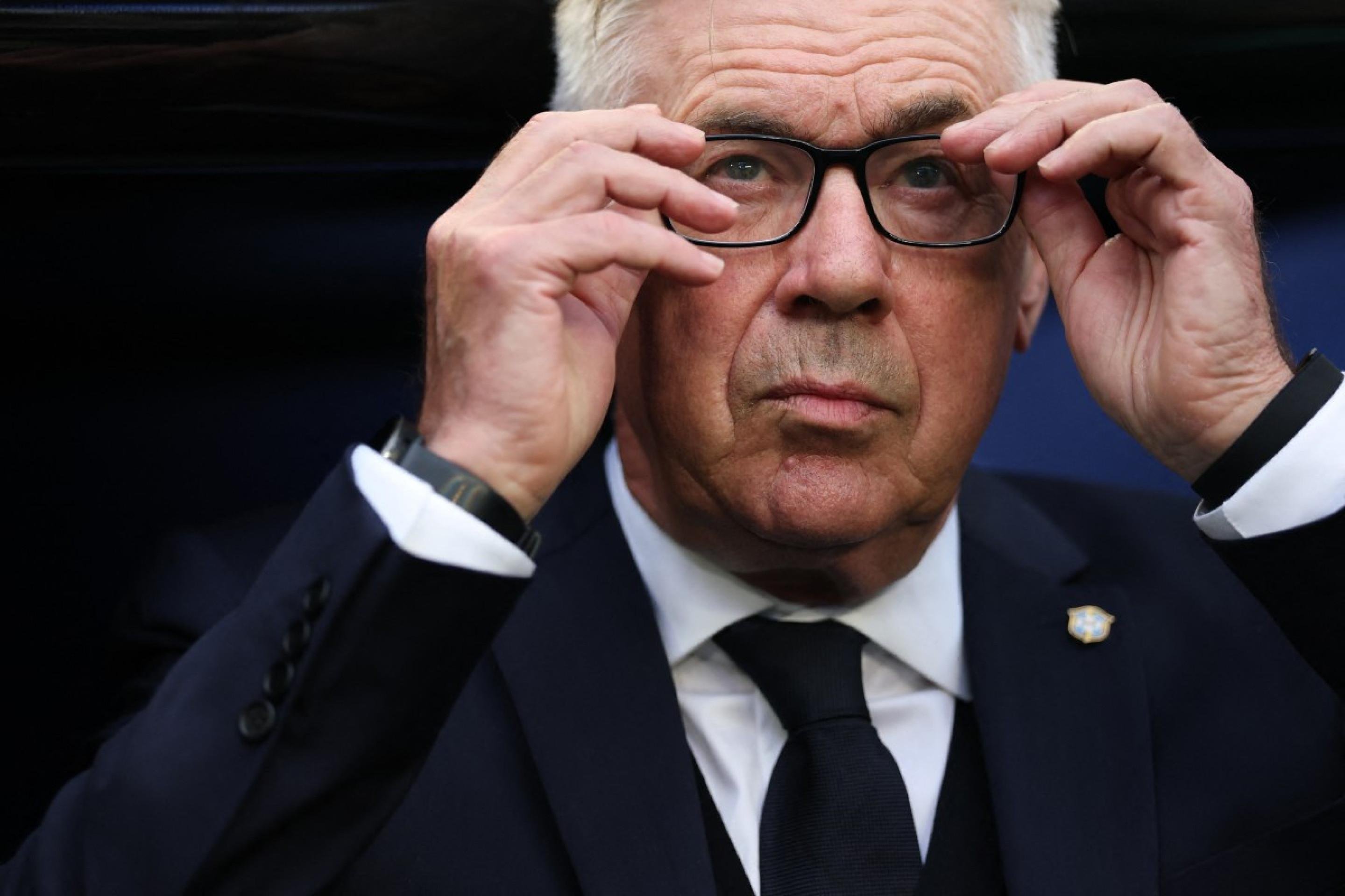 A meia dependência de Ancelotti