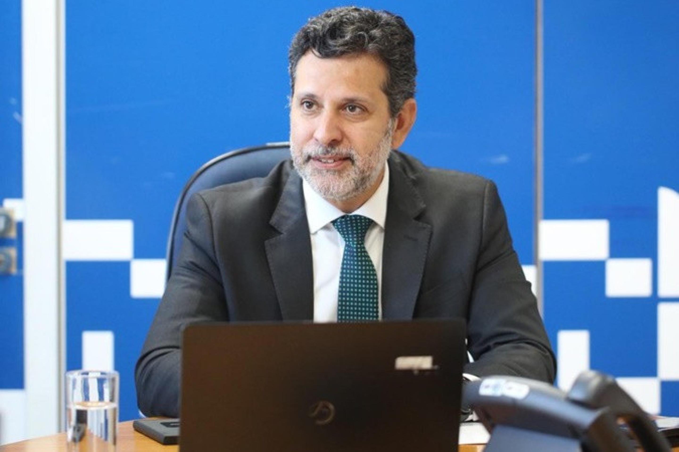 Censo Escolar 2025: dados revelam melhora no ensino médio e na alfabetização