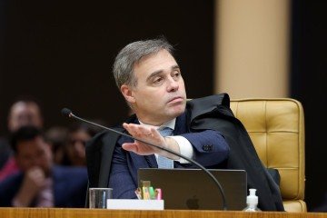 Cúpula da PF atuou para tirar investigação de Lulinha das mãos de Mendonça, diz fonte - Luiz Silveira/STF