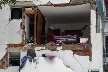 Sismo na Venezuela causou mortes e graves danos em diversas cidades -  (crédito: Reuters)