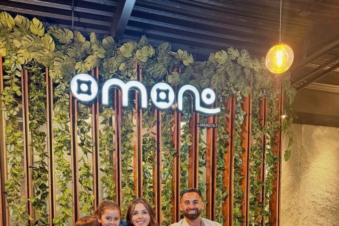 Lucas Trejo e família