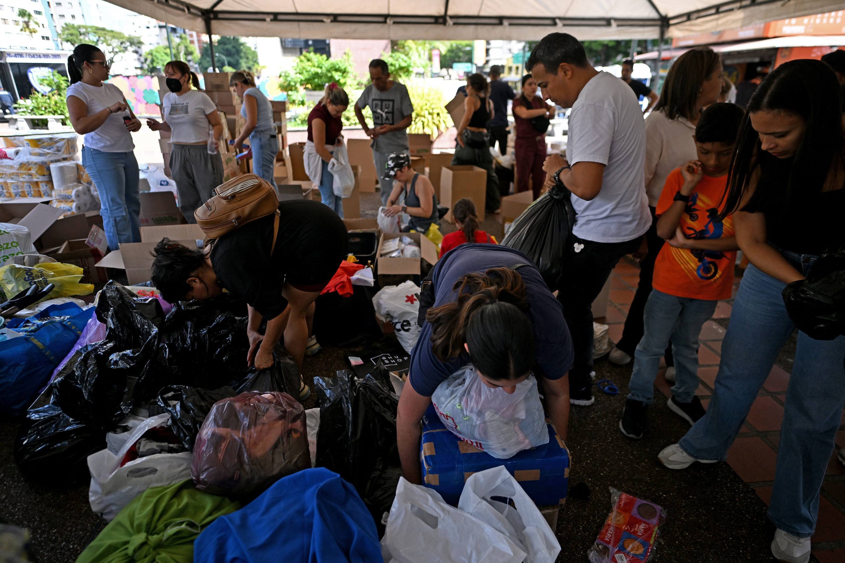 Venezuela enfrenta terremotos em meio a crise política e econômica