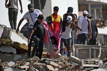 Os mapas e gráficos que mostram a magnitude e o impacto dos fortes terremotos na Venezuela -  (crédito: BBC)
