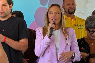 Celina diz que garantias de empréstimo do BRB seguem em trâmites legais -  (crédito: Beatriz Mascarenhas/CB)