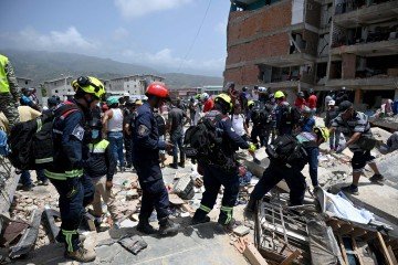 Depois de um grande terremoto, é esperado que outros novos sismos sejam registrados -  (crédito:  AFP)
