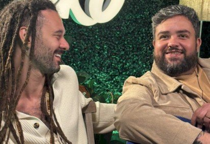 DEKO e Gabriel Elias eternizam a própria parceria em 'Pele Morena' -  (crédito: Lucas Ferreira) -DEKO e Gabriel Elias eternizam a própria parceria em 'Pele Morena' -  (crédito: Lucas Ferreira)