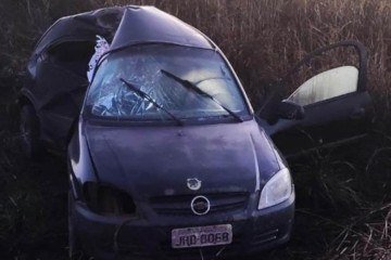 Não foi atestada embriaguez no condutor do acidente que ocorreu neste domingo (28/6), na Cidade Ocidental, e ele foi liberado  -  (crédito: Divulgação/PCGO)