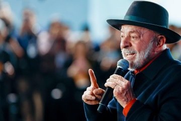O governo brasileiro já enviou insumos, hospital de campanha, médicos e bombeiros para auxiliar nas operações de resgate -  (crédito: Ricardo Stuckert / PR)