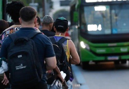 Ônibus -  (crédito: Fernando Frazão/Agência Brasil) -Ônibus -  (crédito: Fernando Frazão/Agência Brasil)