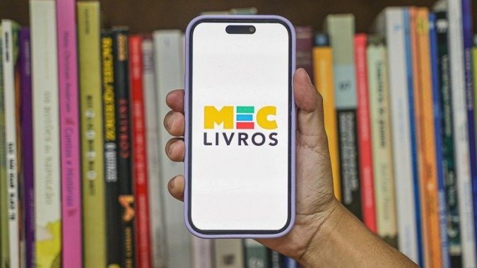 O aplicativo MEC Livros, do Minist&eacute;rio da Educa&ccedil;&atilde;o, oferece agora um acervo ampliado com milhares de novas obras e t&iacute;tulos em v&aacute;rios idiomas -  (crédito: Divulga&ccedil;&atilde;o/MEC)