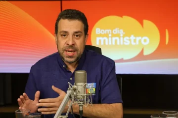 'Alcolumbre está errando feio' ao segurar PEC da escala 6x1, diz Boulos - Fabio Rodrigues-Pozzebom/ Agência Brasil
