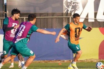 Irão foi obrigado a treinar no México por causa do conflito diplomático nos EUA -  (crédito: Divulgação/FFIRI)