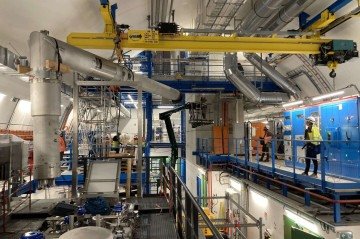O LHC está atualmente desligado. As equipes irão desmontar 1,2 quilômetros do acelerador para instalar o novo equipamento HiLumi LHC -  (crédito: CERN)