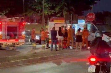 Jovem estava em uma escada. Socorristas o reanimaram e levaram para o hospital
 -  (crédito: Material cedido ao Correio)