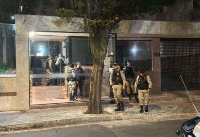 Crime foi cometido em apartamento no Bairro S&atilde;o Pedro, na Regi&atilde;o Centro-Sul de Belo Horizonte, nesta segunda-feira (29/6) -  (crédito: Ramon Lisboa/EM/D.A.Press)