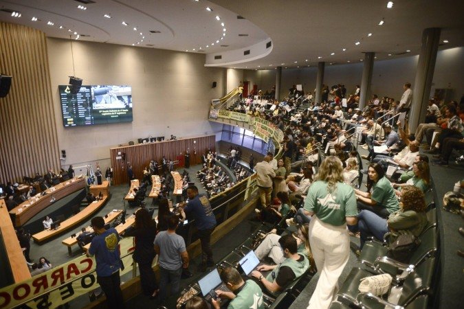 CLDF aprova criação de cadastro de condenados por estupro e violência contra a mulher
- (crédito: Minervino Júnior/CB/D.A.Press) CLDF aprova criação de cadastro de condenados por estupro e violência contra a mulher
- (crédito: Minervino Júnior/CB/D.A.Press)
