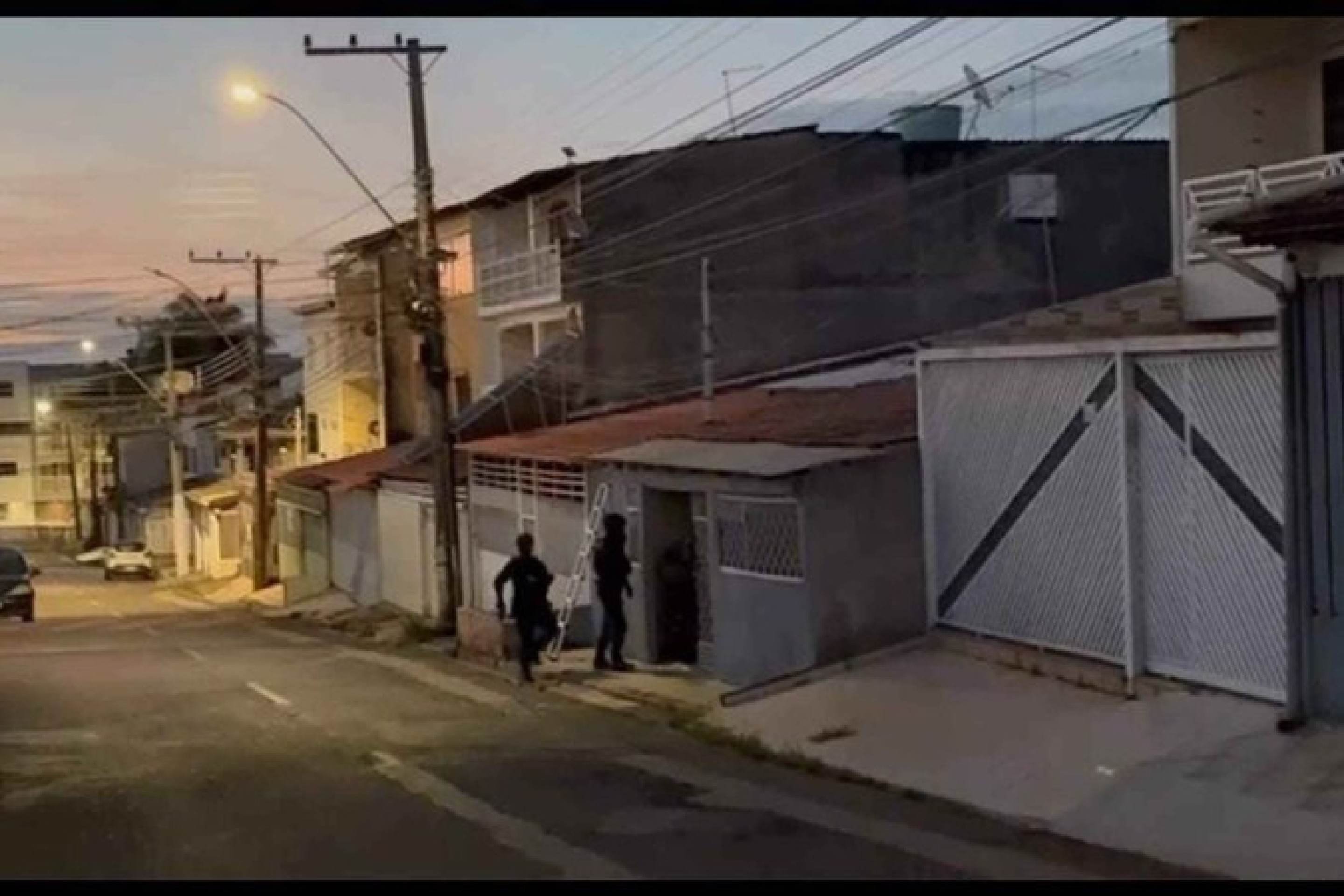 Apartamento no Riacho Fundo 2 foi usado por traficantes para esconder 47kg de haxixe
