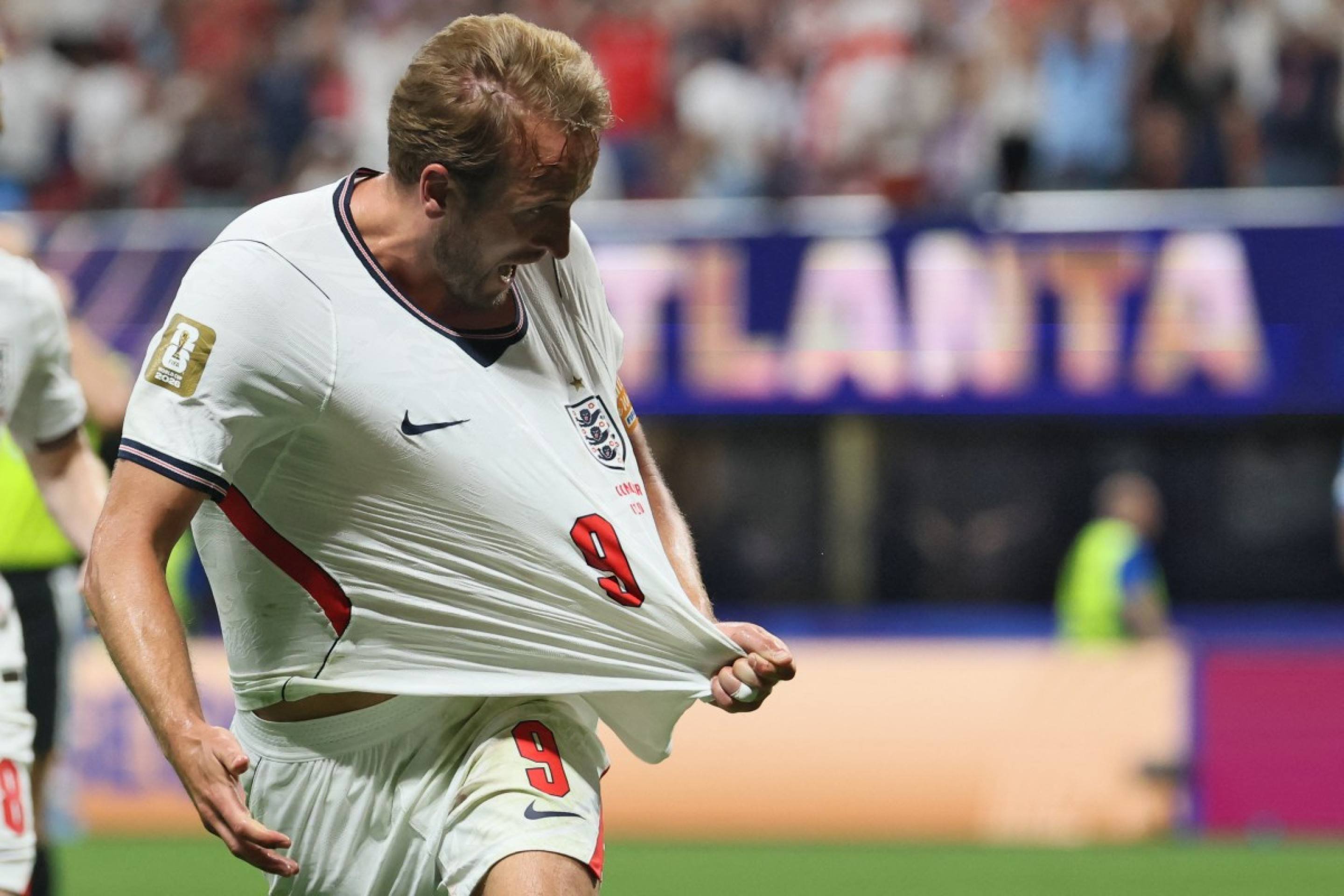 O atacante da Inglaterra, Harry Kane (n&ordm; 9), comemora o segundo gol de sua equipe durante a partida da fase de 32 da Copa do Mundo de 2026 entre Inglaterra e Rep&uacute;blica Democr&aacute;tica do Congo, no Atlanta Stadium, em Atlanta, em 1&ordm; de julho de 2026      