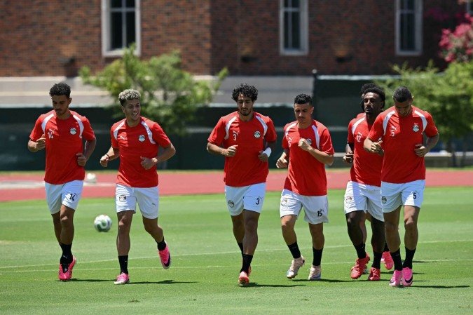  Egypt's players take part in a training session in Dallas, on July 2, 2026, ahead of their match against Australia, during the 2026 World Cup football tournament. (Photo by Paul ELLIS / AFP)
       -  (crédito: Paul Ellis/AFP)