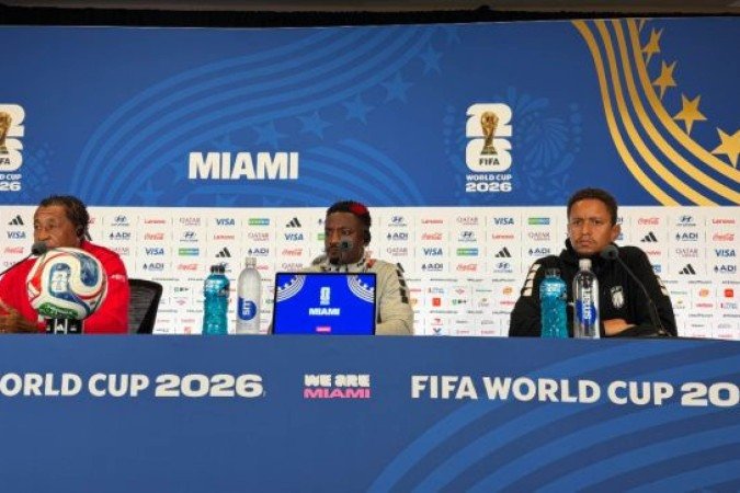 Membros da seleção de Cabo Verde em entrevista coletiva
- (crédito: Reprodução/Instagram) Membros da seleção de Cabo Verde em entrevista coletiva
- (crédito: Reprodução/Instagram)