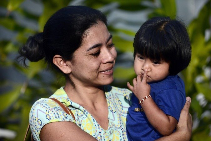 Kamutaja com a filha: finalmente, o reconhecimento de que uma nação originária sofreu nas mãos de agentes do Estado que deveriam protegê-los - (crédito: Minervino Júnior/CB/D.A Press) Kamutaja com a filha: finalmente, o reconhecimento de que uma nação originária sofreu nas mãos de agentes do Estado que deveriam protegê-los - (crédito: Minervino Júnior/CB/D.A Press)