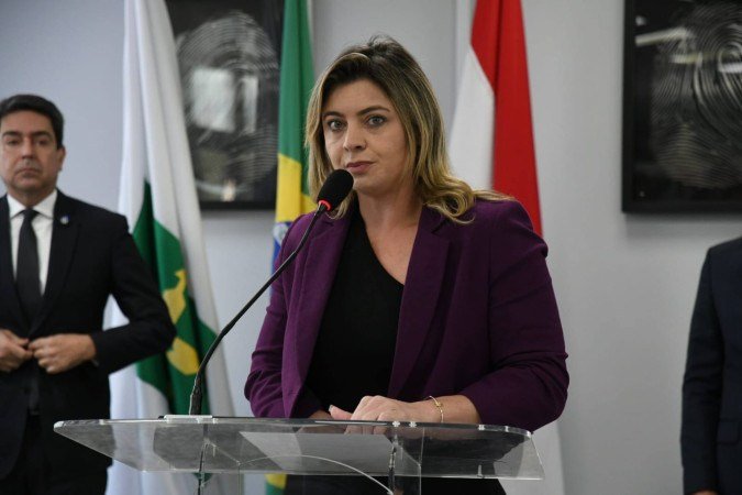 A delegada Karen Lankamer destacou o papel social da ação durante a solenidade no Instituto de Identificação - (crédito: Foto: Marcelo Ferreira/C.B/D.A Press) A delegada Karen Lankamer destacou o papel social da ação durante a solenidade no Instituto de Identificação - (crédito: Foto: Marcelo Ferreira/C.B/D.A Press)