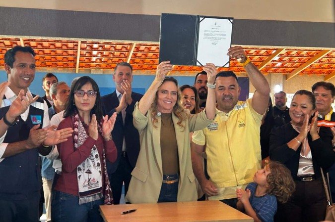 Celina Leão ressaltou que as intervenções atendem a uma demanda histórica dos moradores - (crédito: Manuela Sá/CB/D.A.Press) Celina Leão ressaltou que as intervenções atendem a uma demanda histórica dos moradores - (crédito: Manuela Sá/CB/D.A.Press)
