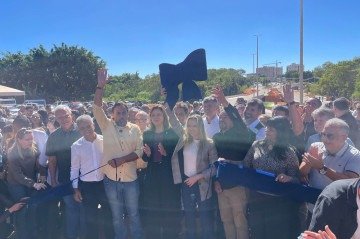 Ponte entre Guará e Núcleo Bandeirante é inaugurada nesta sexta - (crédito: Davi Cruz/CB) Ponte entre Guará e Núcleo Bandeirante é inaugurada nesta sexta - (crédito: Davi Cruz/CB)