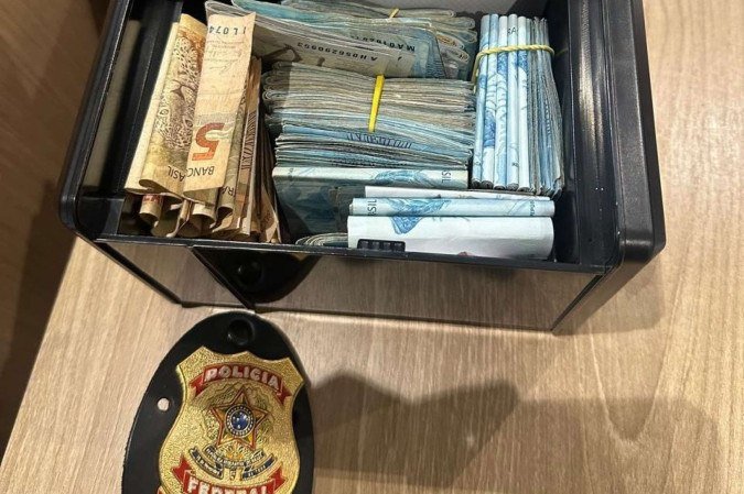 Dinheiro apreendido na Operação Exchange