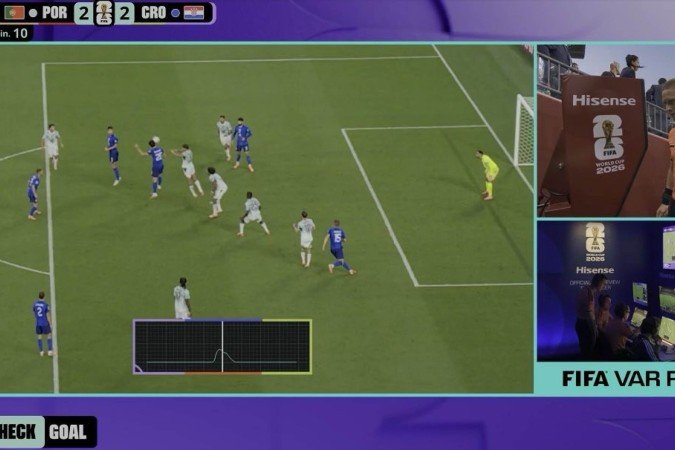 Mesmo com imagens de VAR, toque de cabelo ainda era dúvida - (crédito: reprodução/FIFA) Mesmo com imagens de VAR, toque de cabelo ainda era dúvida - (crédito: reprodução/FIFA)