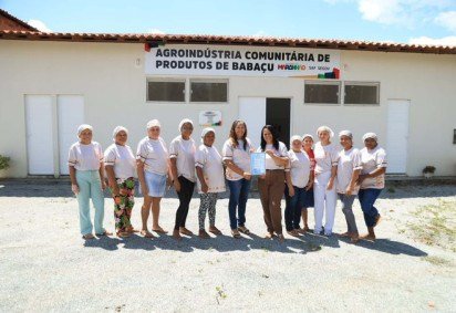 Cooperativa no Maranhão reúne quebradeiras de coco babaçu produtoras de artesanato e alimentos -  (crédito: Divulgação/FAO) -Cooperativa no Maranhão reúne quebradeiras de coco babaçu produtoras de artesanato e alimentos -  (crédito: Divulgação/FAO)