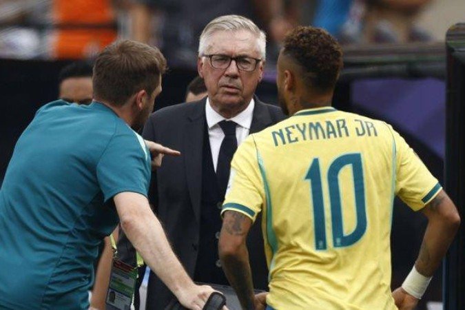 Torcida viu Brasil ser eliminado novamente em Copa do Mundo - (crédito: EPA) Torcida viu Brasil ser eliminado novamente em Copa do Mundo - (crédito: EPA)