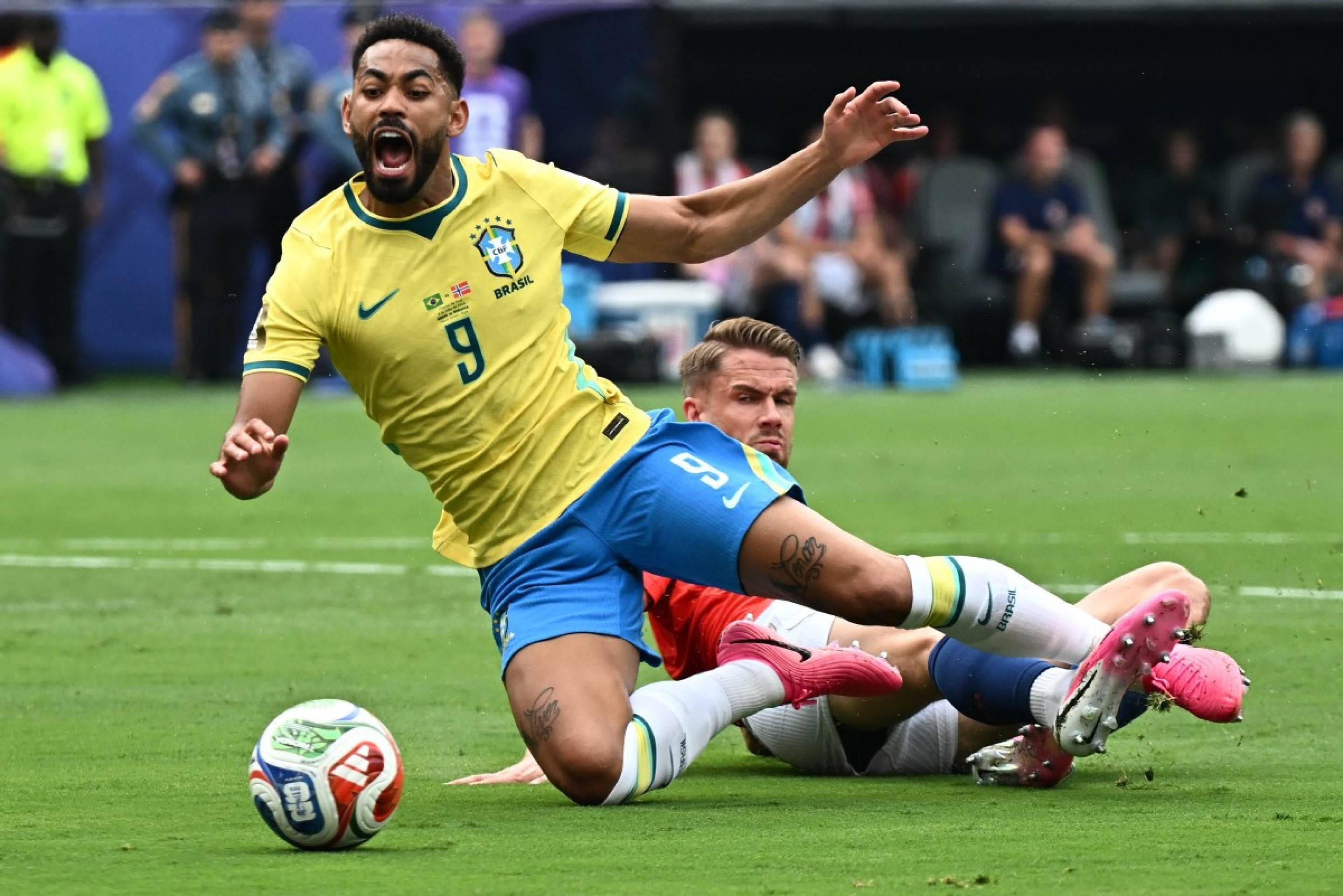 Jogo entre Brasil e Noruega