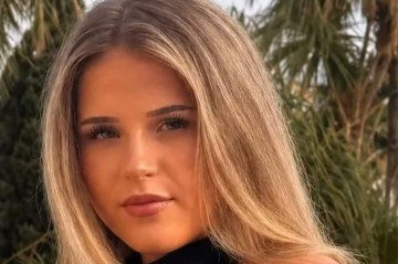 A jovem norueguesa tem 1,75 m de altura, é loira e usava um vestido longo rosa quando desapareceu -  (crédito: Reprodução)
