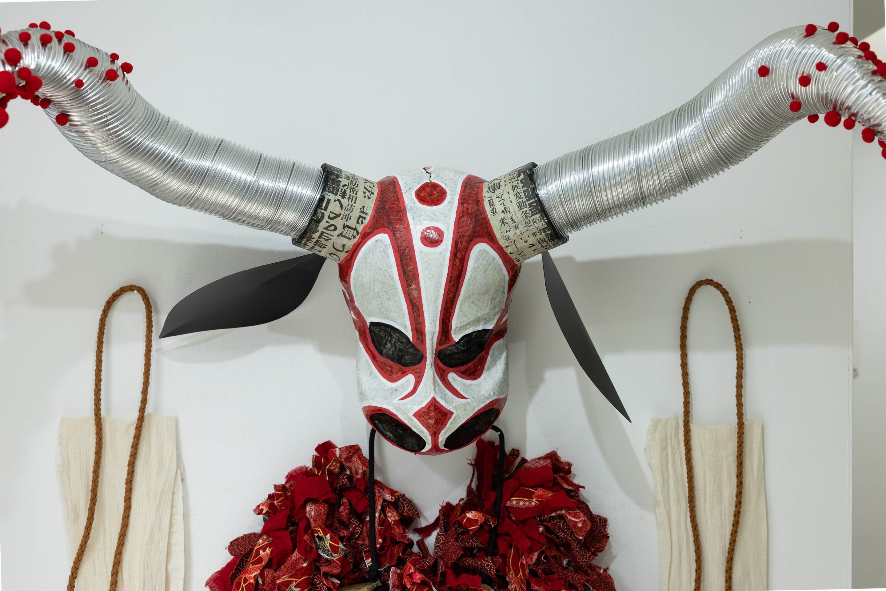 M&aacute;scaras brasileiras e  japonesas inspiraram o artista