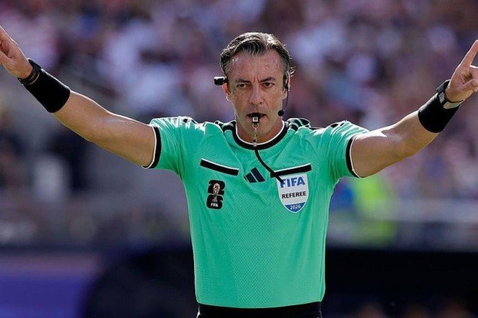 O cartão vermelho de Claus para Balogun terminou em uma interferência sem procedentes na Copa do Mundo - (crédito: Tayfun Coskun/Anadolu via Getty Images) O cartão vermelho de Claus para Balogun terminou em uma interferência sem procedentes na Copa do Mundo - (crédito: Tayfun Coskun/Anadolu via Getty Images)