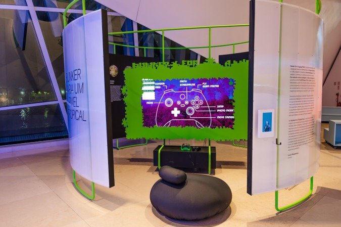 Jogo Bunker para um Pixel Tropical convida o p&uacute;blico a explorar um universo que aproxima biodiversidade, mudan&ccedil;as clim&aacute;ticas, tecnologias digitais e futuros poss&iacute;veis